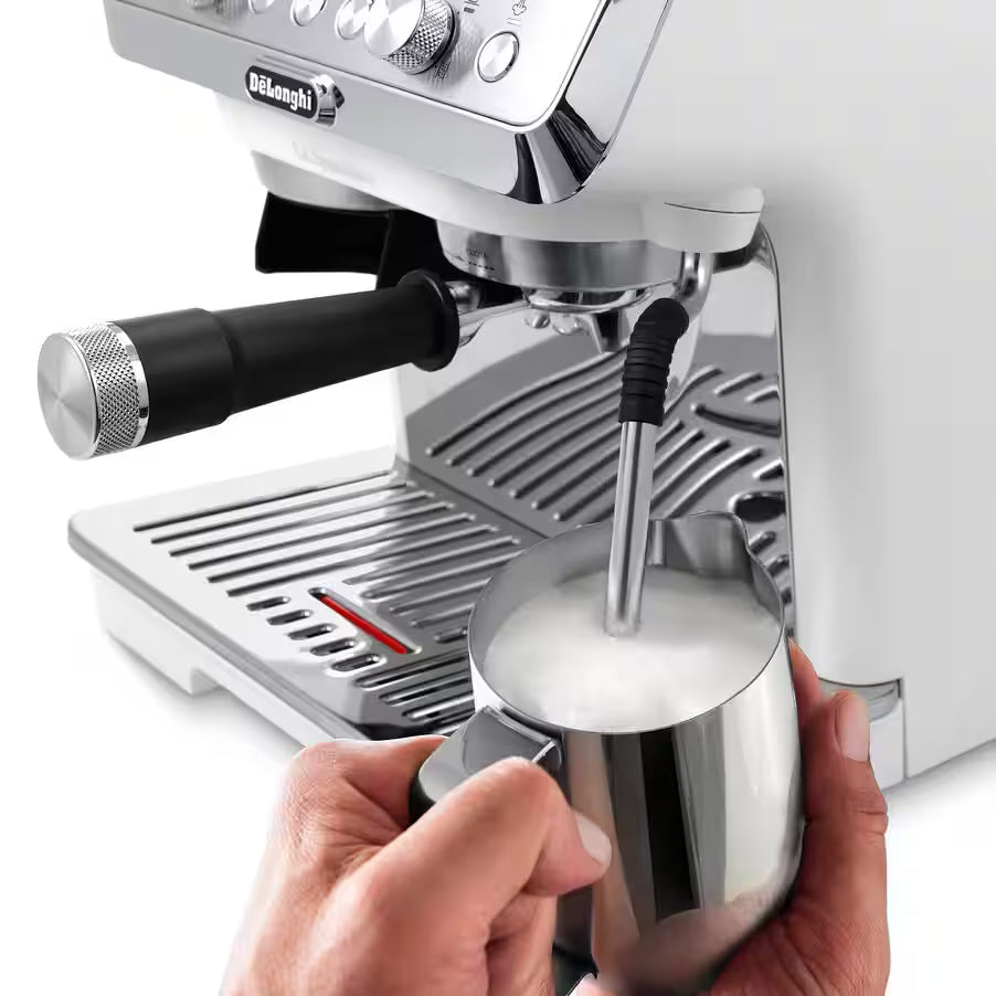 Delonghi La Specialista Arte EC 9155. WHITE ماكنة قهوة