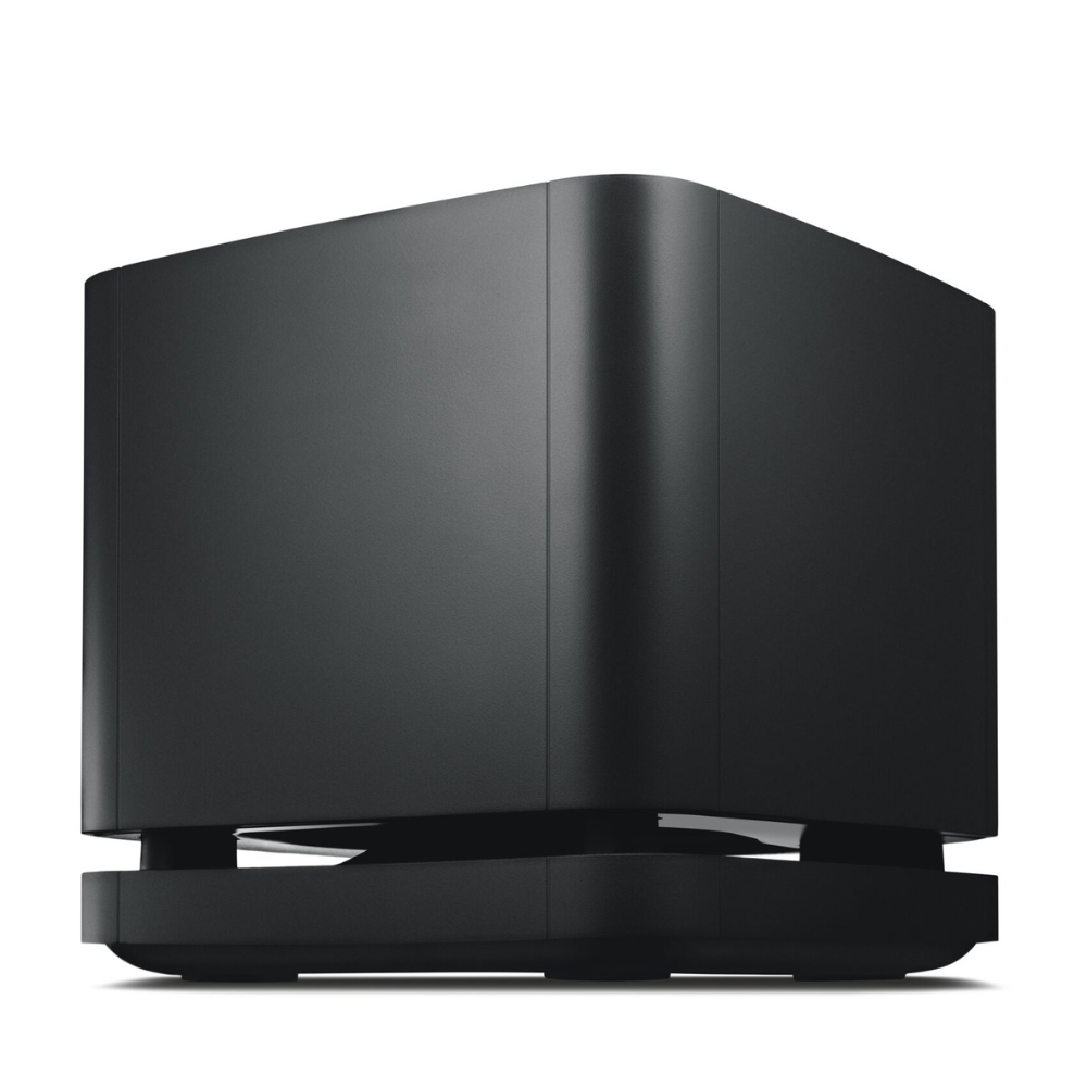 Premium Compact Package: Soundbar 600, Bass Module 500 subwoofer, and premium surround speakers.