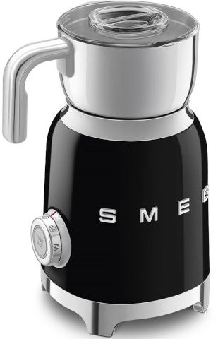 SMEG خفاقة حليب