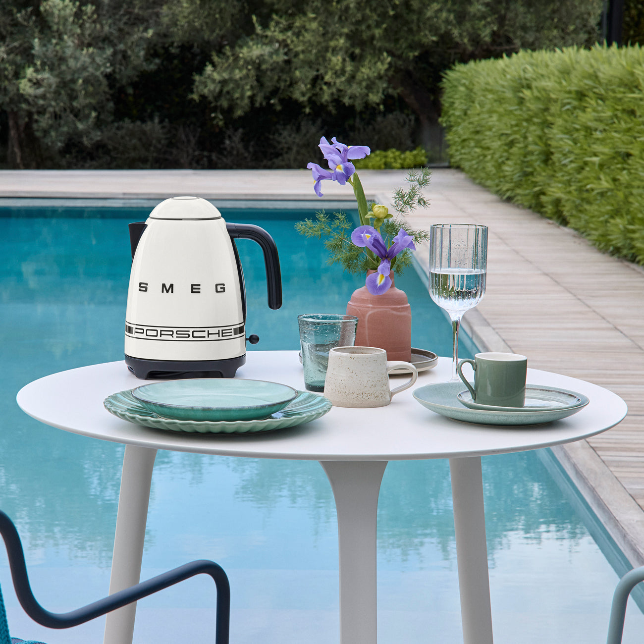 Smeg KLF03 Porsche Design — اصدار محدود