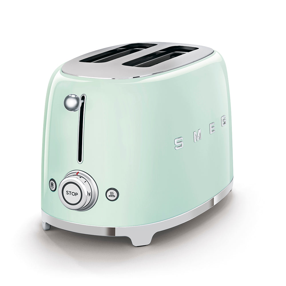 محمّصة خبز لشريحتين بتصميم ريترو من Smeg TSF01