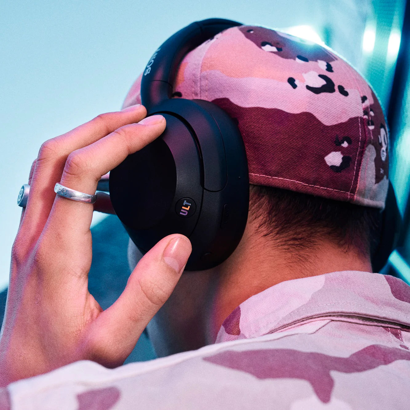 ULT POWER SOUND™ series | ULT WEAR Wireless Noise Canceling Headphones